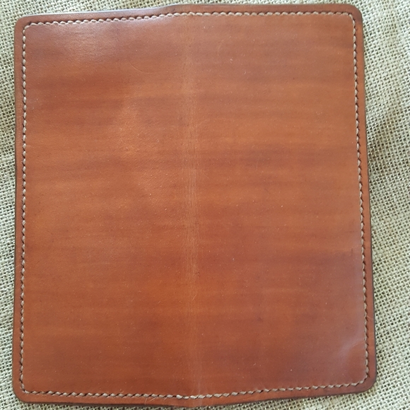 Unisex Leather Wallets. - Picture 4 of 5
